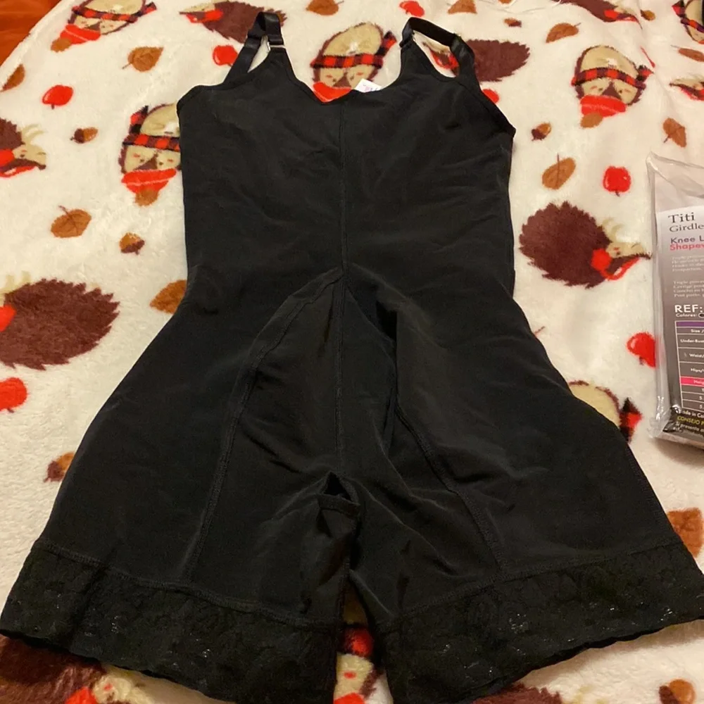 Shapewear, size large. Bought and never used it. Only tried it on. - Picture 11 of 11